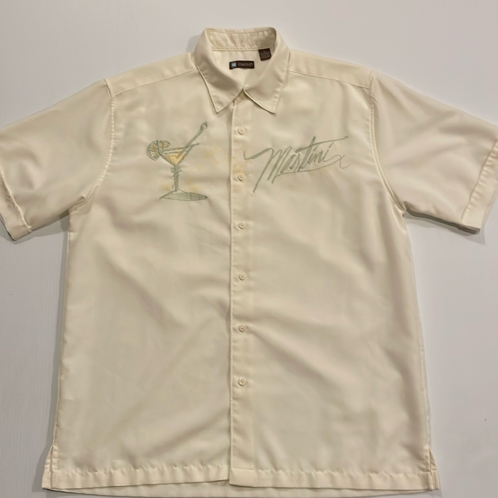 Centro light yellow, short sleeve martini 🍸 button down.  Men’s size Large